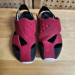 Big Kids Size 3Y Nike Jordan Sandals Flare Gym Red/ Black-white, CI7849 610